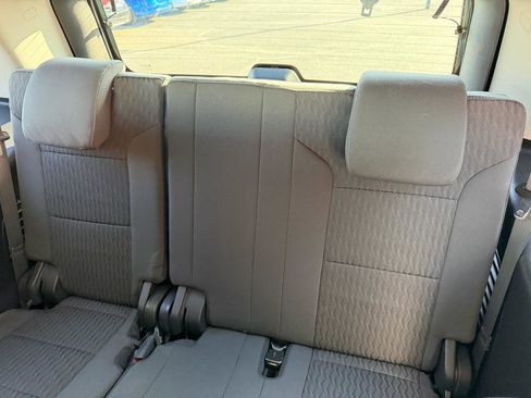 Used 2019 GMC Yukon SLE w/ SLE Value Package image 20