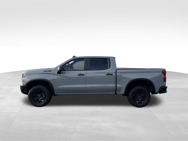 Used 2024 Chevrolet Silverado 1500 ZR2 AWD/4WD image 2