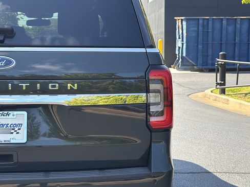 Used 2023 Ford Expedition King Ranch AWD/4WD image 24