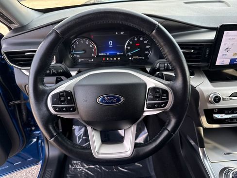 Certified 2020 Ford Explorer XLT w/ Equipment Group 202A image 14