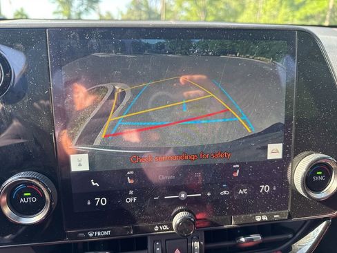 Used 2024 Lexus NX 250 FWD w/ Towing Package (2000 Lbs) image 14