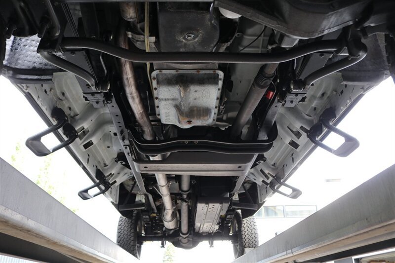 Used 2001 Ford F350 XLT AWD/4WD image 23