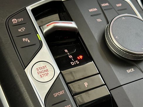 Used 2023 BMW M340i w/ Premium Package image 25