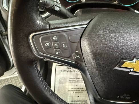 Used 2019 Chevrolet Equinox LT image 23