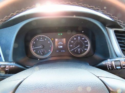 Used 2017 Hyundai Tucson Sport image 33