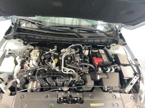 Used 2024 Nissan Altima 2.5 SR w/ SR Premium Package AWD/4WD image 22