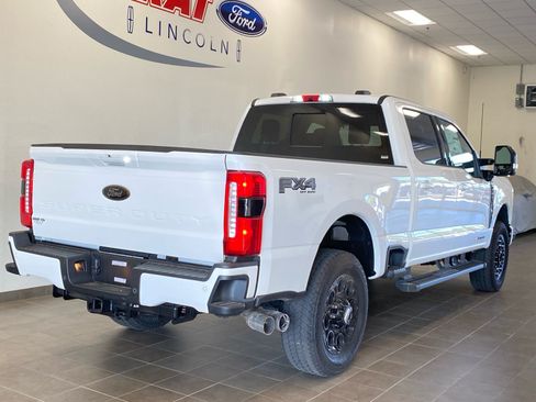 New 2026 Ford F350 Lariat w/ Black Appearance Package AWD/4WD image 7