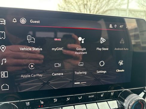 New 2026 GMC Canyon Denali image 38