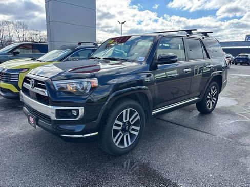 Used 2022 Toyota 4Runner Limited image 1
