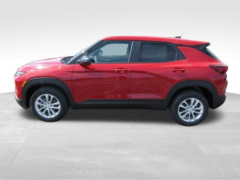 New 2026 Chevrolet TrailBlazer LS AWD/4WD image 2