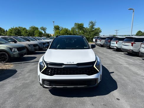 Used 2023 Kia Sportage X-Line w/ X-Line Premium Package AWD/4WD image 2