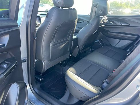 Used 2021 Chevrolet TrailBlazer RS w/ Sun and Liftgate Package AWD/4WD image 15