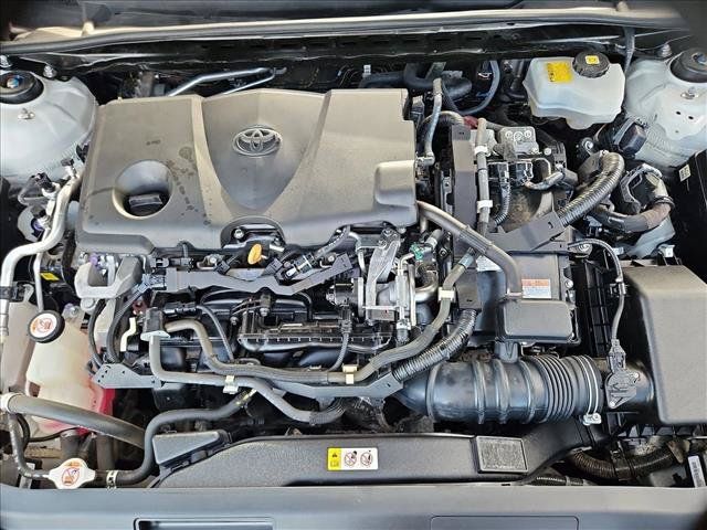 Used 2019 Toyota Avalon XSE FWD image 29