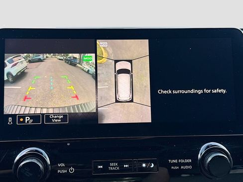 Used 2022 Nissan Armada SL w/ Captain's Chairs Package RWD image 15