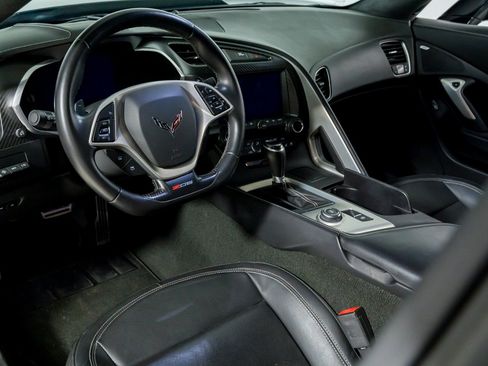 Used 2016 Chevrolet Corvette Z06 w/ 3LZ Preferred Equipment Group RWD image 18