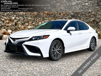 Used 2024 Toyota Camry SE w/ Cold Weather Package