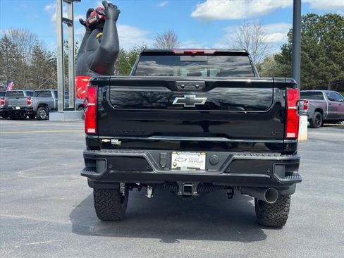 New 2026 Chevrolet Silverado 2500 LT w/ Trail Boss Package image 4