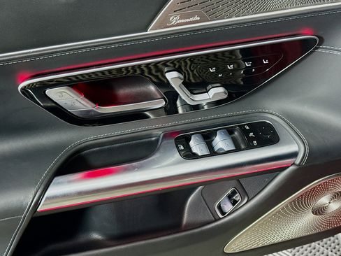 Used 2022 Mercedes-Benz SL 55 AMG AMG SL 55 image 24