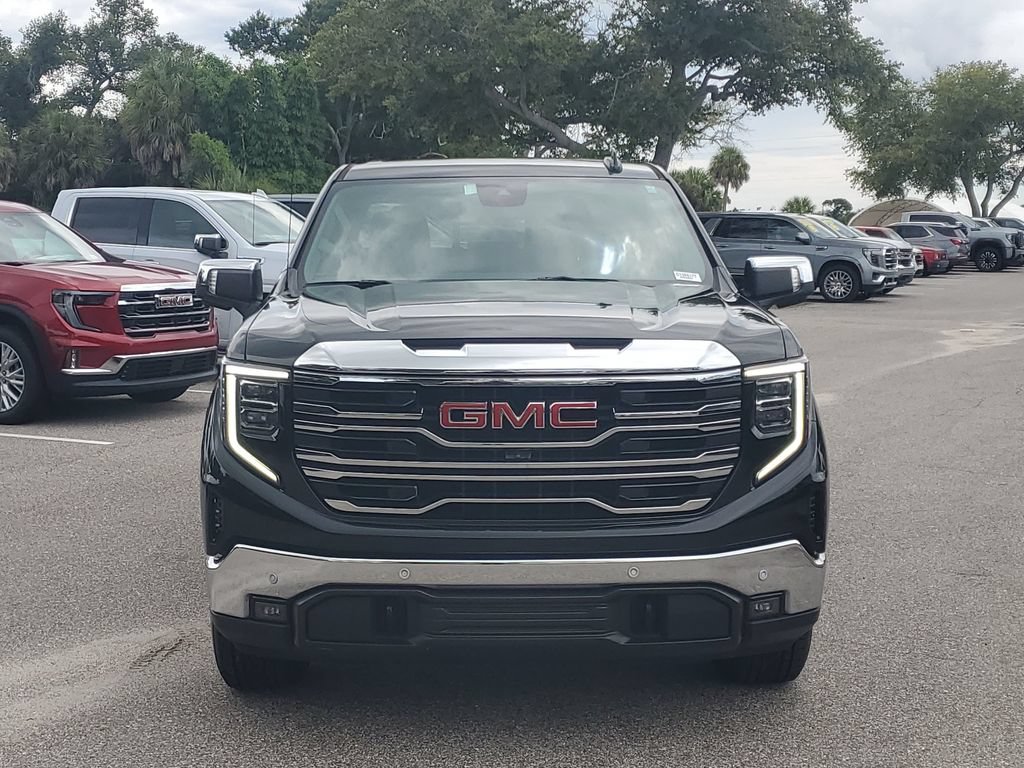 Used 2024 GMC Sierra 1500 SLT w/ SLT Premium Plus Package AWD/4WD image 2