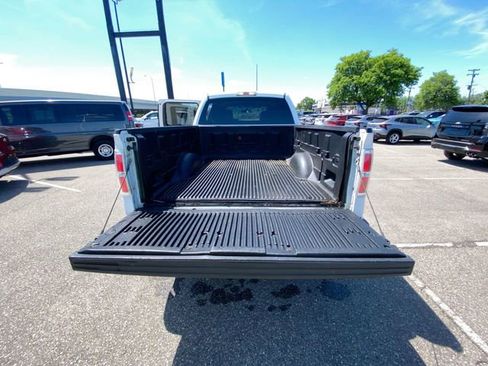 Used 2011 Ford F150 XLT w/ XLT Convenience Pkg AWD/4WD image 22