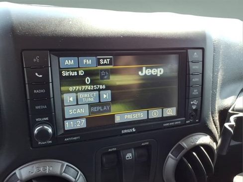 Used 2017 Jeep Wrangler Sport AWD/4WD image 20