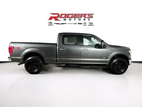 Used 2017 Ford F150 XLT w/ Equipment Group 302A Luxury AWD/4WD image 14