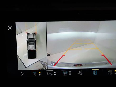 Used 2022 GMC Sierra 1500 Denali w/ Denali Reserve Package image 32