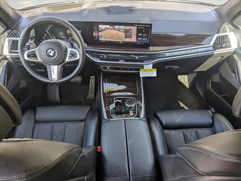 New 2026 BMW X7 xDrive40i w/ M Sport Package image 14
