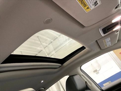 Used 2026 Honda HR-V EX-L image 22