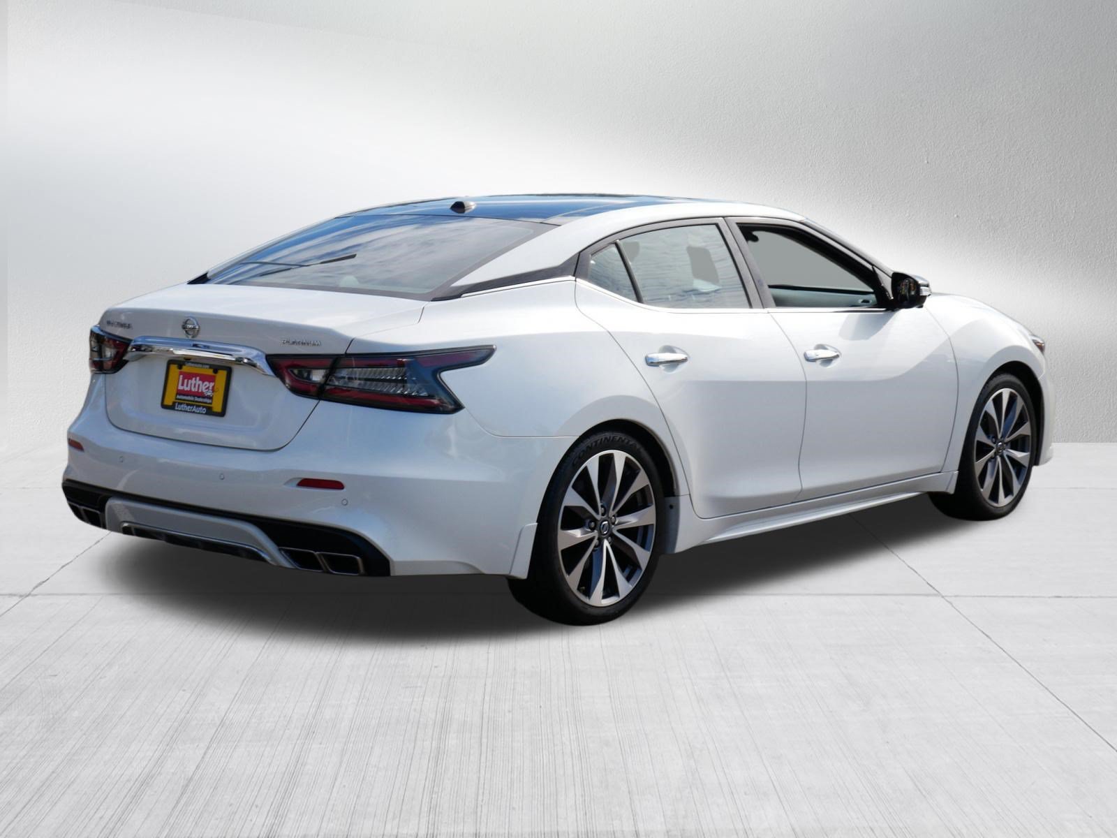 Used 2022 Nissan Maxima Platinum w/ Sport Mat Group FWD image 7