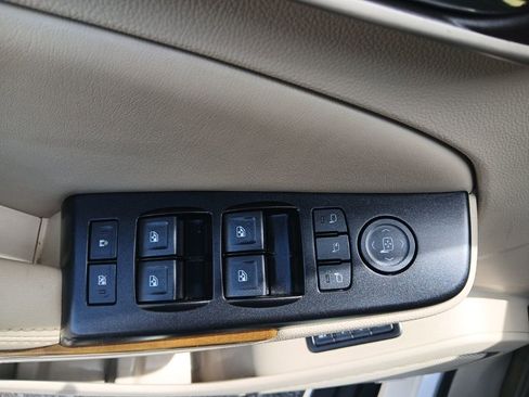 Used 2017 GMC Yukon XL Denali w/ Open Road Package image 29