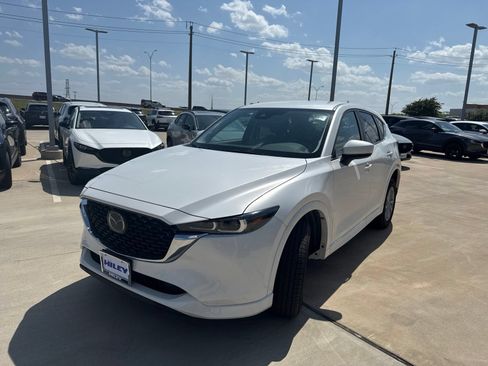Used 2025 MAZDA CX-5 AWD 2.5 S w/ Select Package image 8