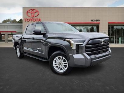 New 2024 Toyota Tundra SR5