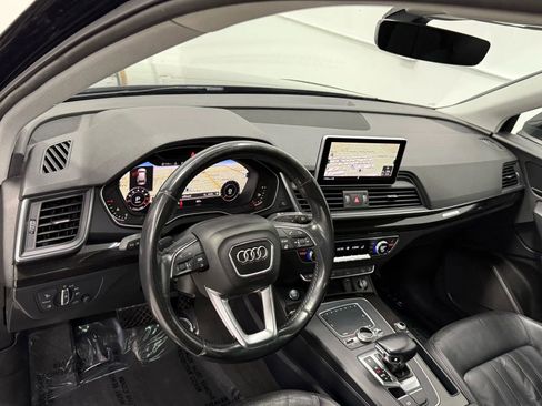 Used 2018 Audi Q5 2.0T Premium Plus w/ Premium Plus Package image 23