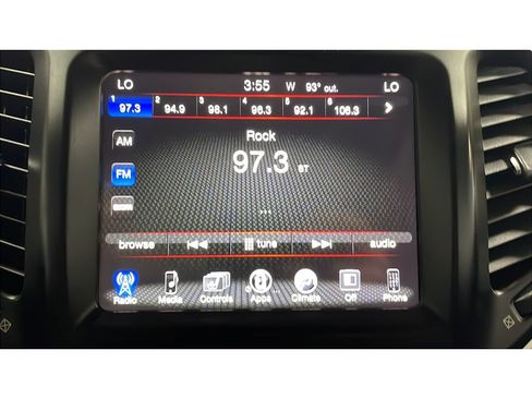 Used 2016 Jeep Cherokee Trailhawk w/ Comfort/Convenience Group AWD/4WD image 13