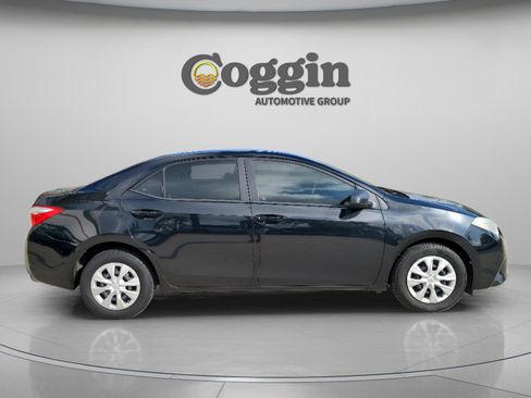 Used 2016 Toyota Corolla L FWD image 5