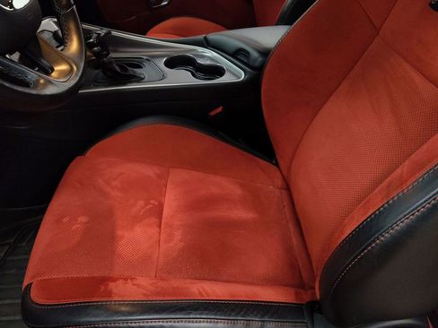 Used 2022 Dodge Challenger R/T Scat Pack w/ Shaker Package image 15