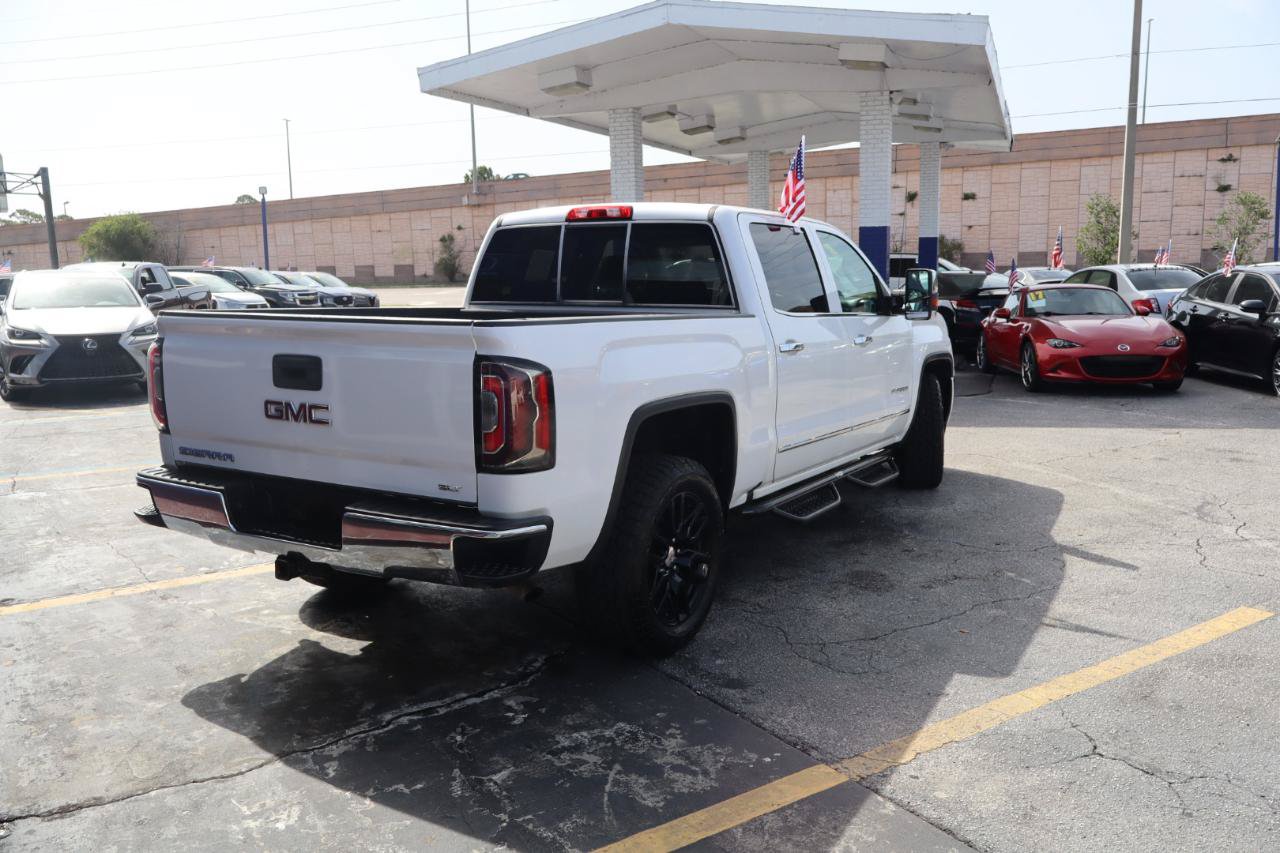 Used 2017 GMC Sierra 1500 SLT w/ SLT Premium Package AWD/4WD image 4