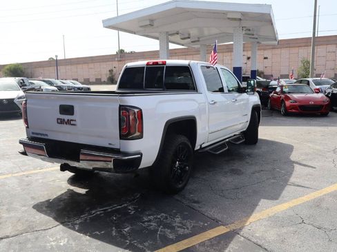 Used 2017 GMC Sierra 1500 SLT w/ SLT Premium Package AWD/4WD image 4