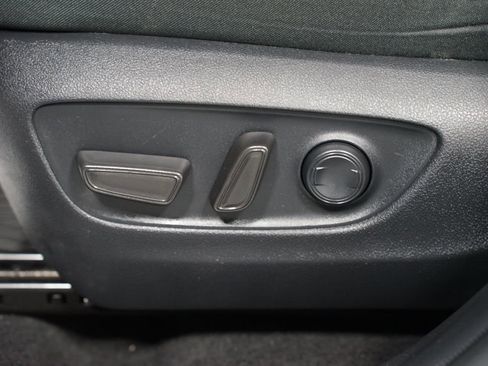 Certified 2024 Toyota RAV4 XLE image 33