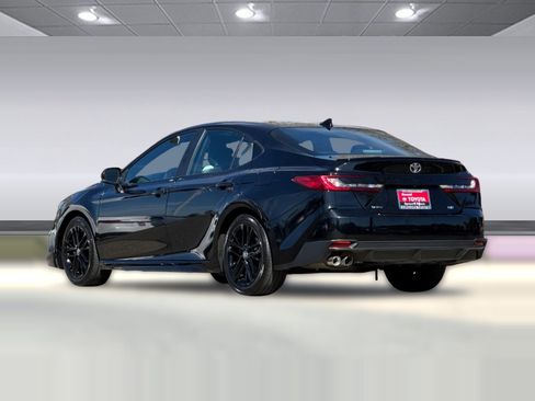 Certified 2025 Toyota Camry SE image 7