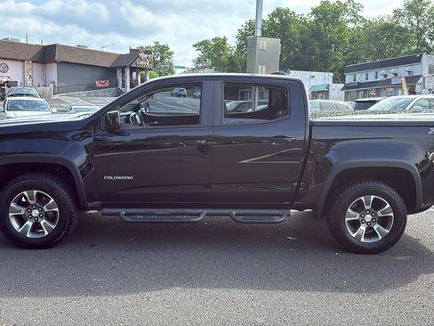 Used 2016 Chevrolet Colorado Z71 w/ LPO, Gearon Divider Package AWD/4WD image 4