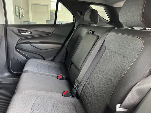 Used 2022 Chevrolet Equinox LT AWD/4WD image 23