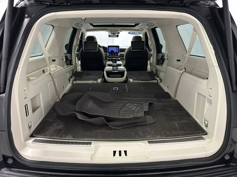 Used 2019 Lincoln Navigator L Black Label AWD/4WD image 40