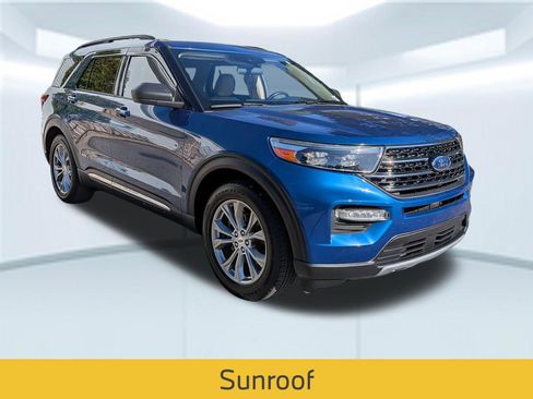 Used 2020 Ford Explorer XLT w/ Equipment Group 202A RWD image 8