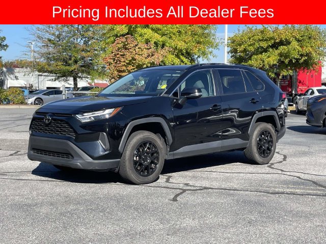 Used 2023 Toyota RAV4 XLE w/ Convenience Package AWD/4WD image 1