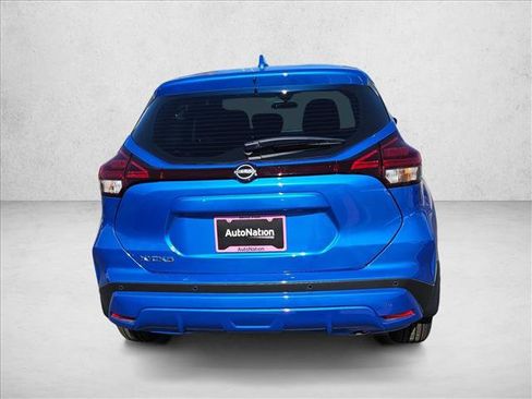 New 2025 Nissan Kicks Play S FWD image 6