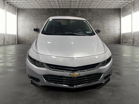 Used 2018 Chevrolet Malibu LT image 8