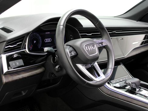 Used 2019 Audi Q8 Premium w/ Convenience Package image 32