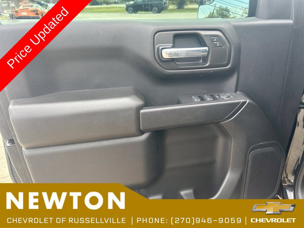 Used 2021 Chevrolet Silverado 1500 Custom RWD image 8